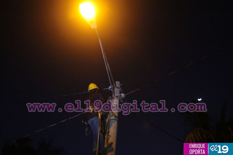 Xiloá, El Trapiche y Xilonem completamente iluminados