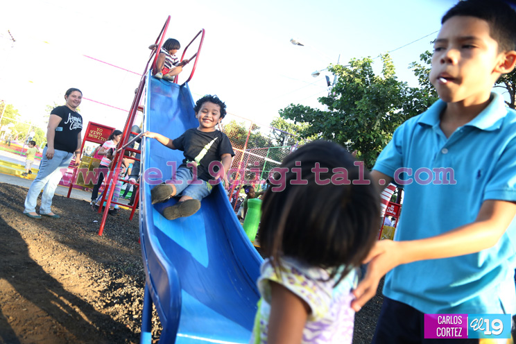 Niñez de Colonia 10 de Junio celebra rehabilitación de parque