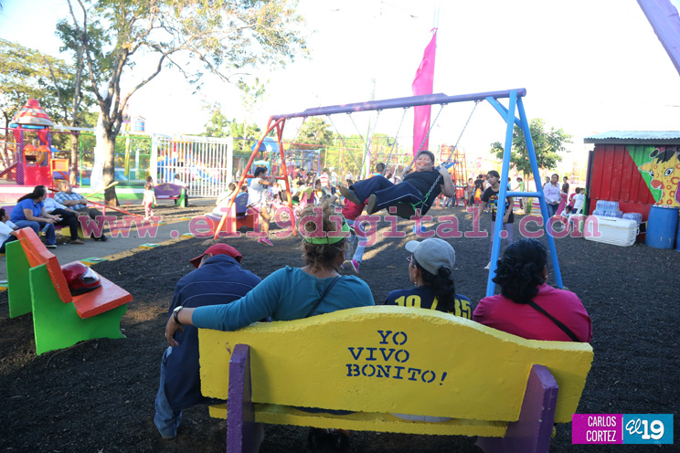Niñez de Colonia 10 de Junio celebra rehabilitación de parque
