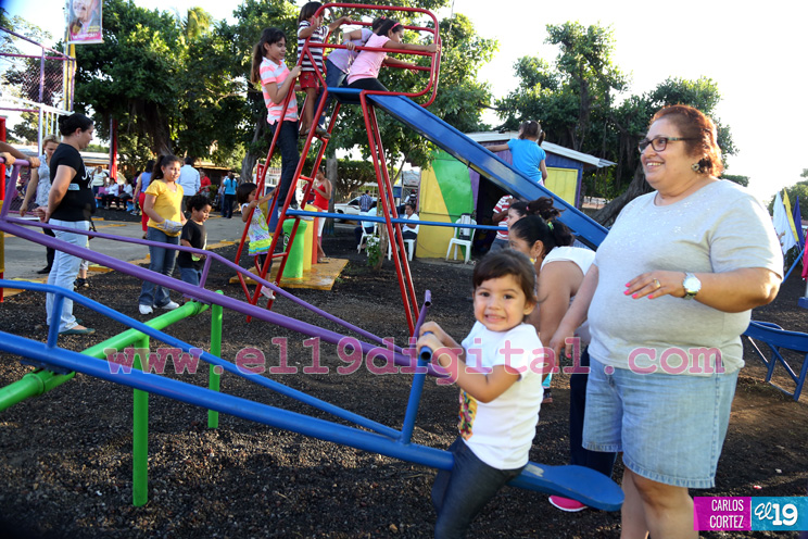 Niñez de Colonia 10 de Junio celebra rehabilitación de parque