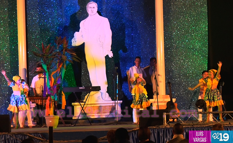 Artistas participan de la Gala Cultural Dariana 2016