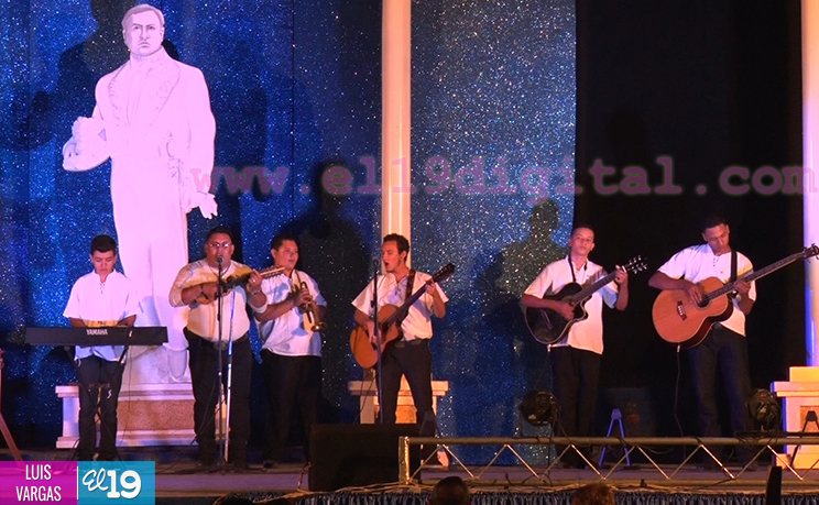 Artistas participan de la Gala Cultural Dariana 2016