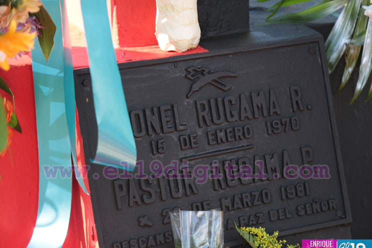 Juventud de Estelí conmemora a Leonel Rugama