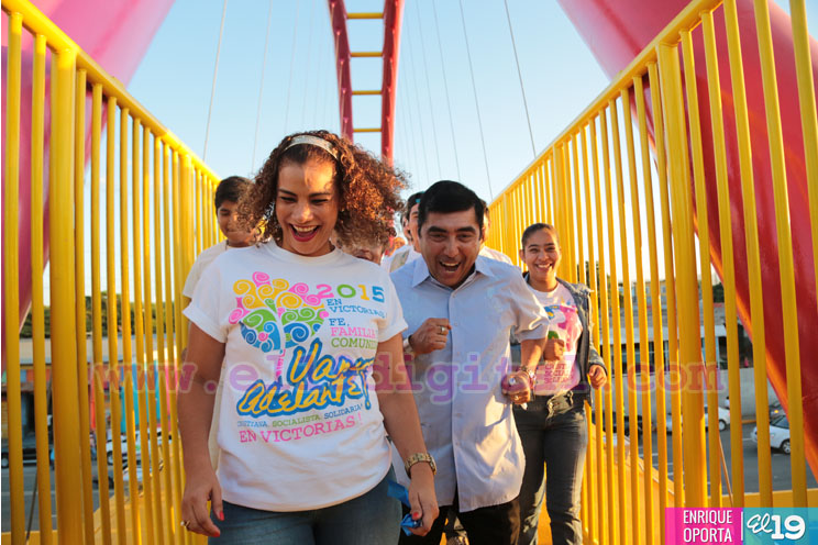 Inauguran Puente Peatonal Aéreo en Paso a Desnivel "Barricada de la Esperanza"