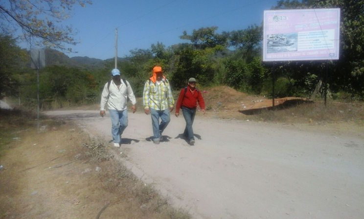 Miles de promesantes se desbordan en fe al Señor de Los Milagros en El Sauce