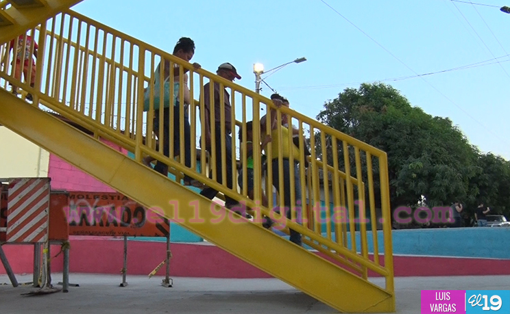 Capitalinos estrenan puente peatonal aéreo en Paso a Desnivel ‘Barricada de la Esperanza’