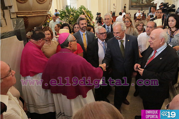 León estuvo de fiesta al celebrar el 149 aniversario natal del poeta Rubén Darío