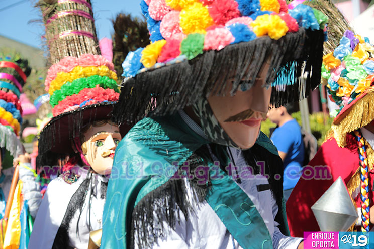 Agitado ‘Tope de los Santos’ enciende el fervor popular durante las fiestas patronales de Diriamba