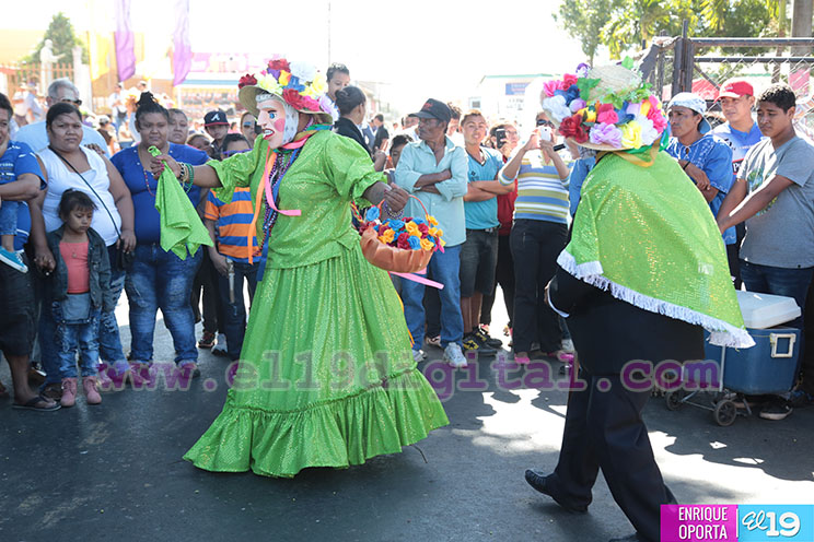 Agitado ‘Tope de los Santos’ enciende el fervor popular durante las fiestas patronales de Diriamba