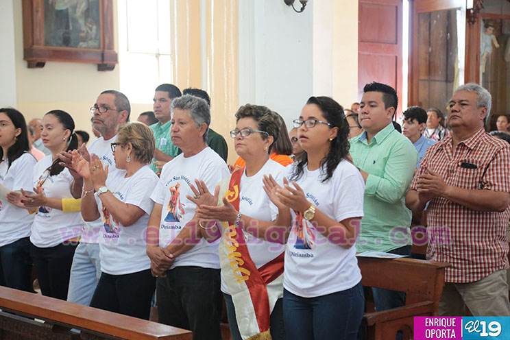 Agitado ‘Tope de los Santos’ enciende el fervor popular durante las fiestas patronales de Diriamba