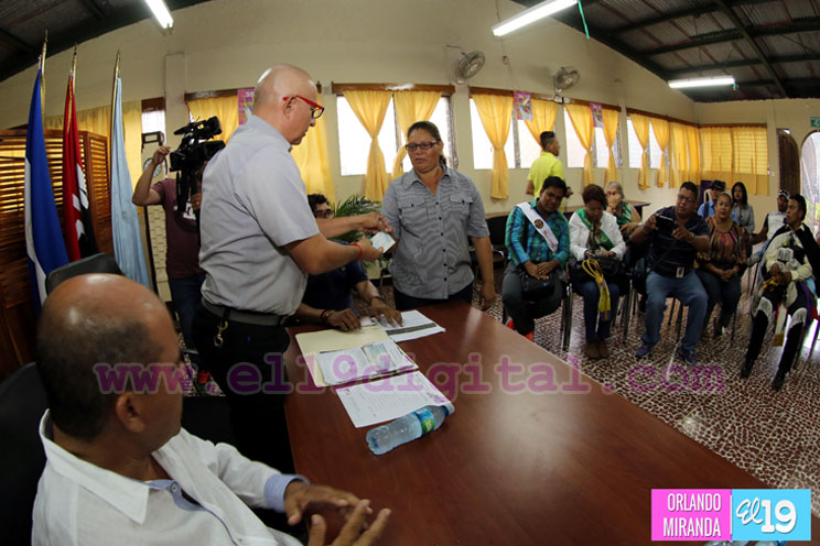 Gobierno Sandinista entrega apoyo a artistas de Diriamba