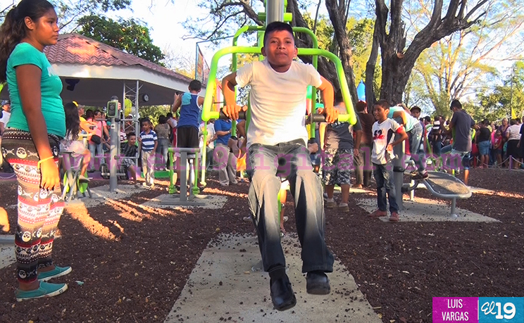 Inauguran parque Héroes y Mártires en la Colonia 14 de Septiembre