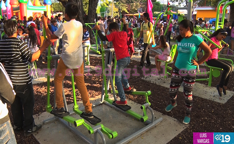 Inauguran parque Héroes y Mártires en la Colonia 14 de Septiembre