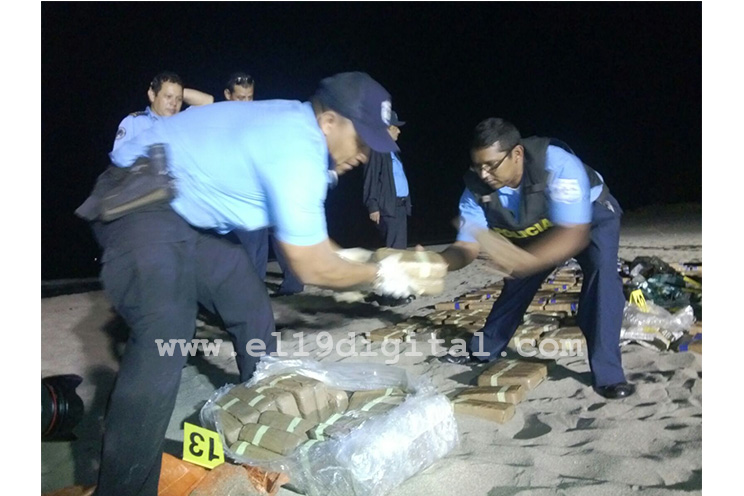Fuerte incautación de droga en playas de Huehuete (FOTOS)
