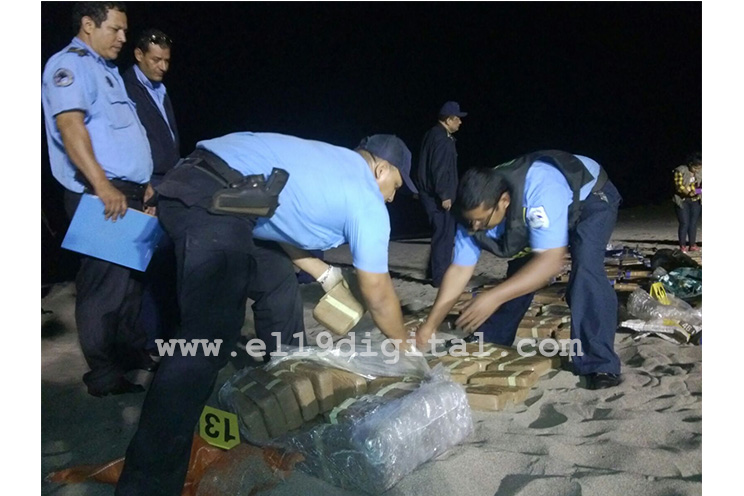 Fuerte incautación de droga en playas de Huehuete (FOTOS)