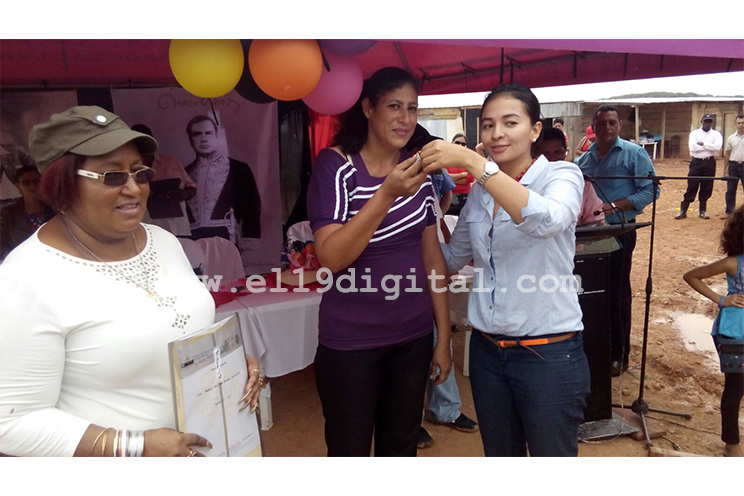 Familias de Bluefields inauguran Colonia 'Rubén Darío' y estrenan viviendas dignas