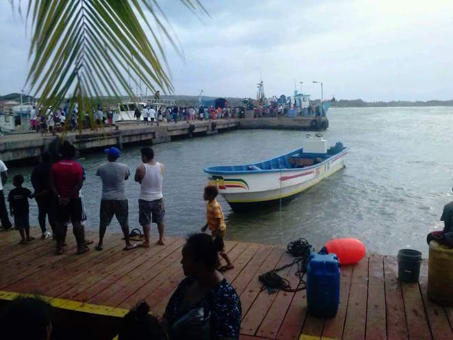 Trece fallecidos costarricenses por naufragio de panga en el Caribe