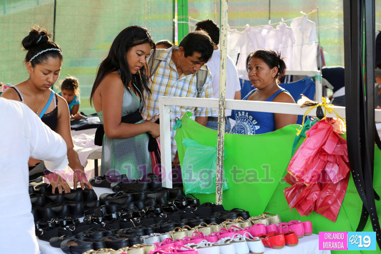 Continúa con éxito Feria Escolar del MEFCCA
