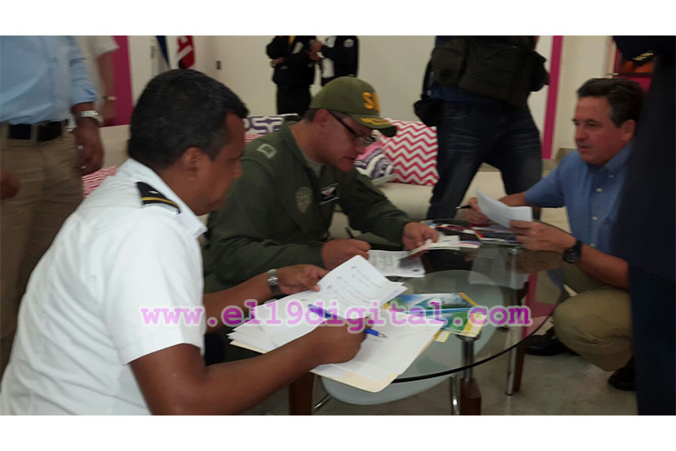 Salen rumbo a Costa Rica sobrevivientes de naufragio en el Caribe