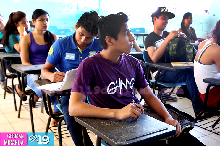 Reforzamiento Escolar y matrícula avanza con éxito en el Instituto Maestro Gabriel