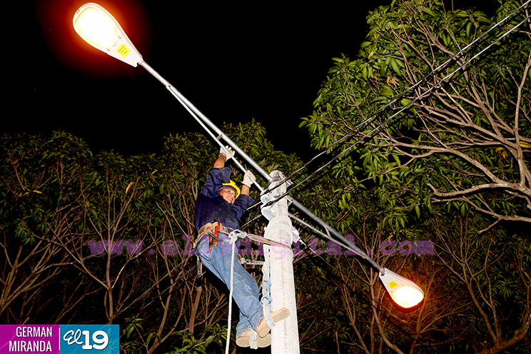 ENATREL finaliza instalación de luminarias en centro turístico Xilonem