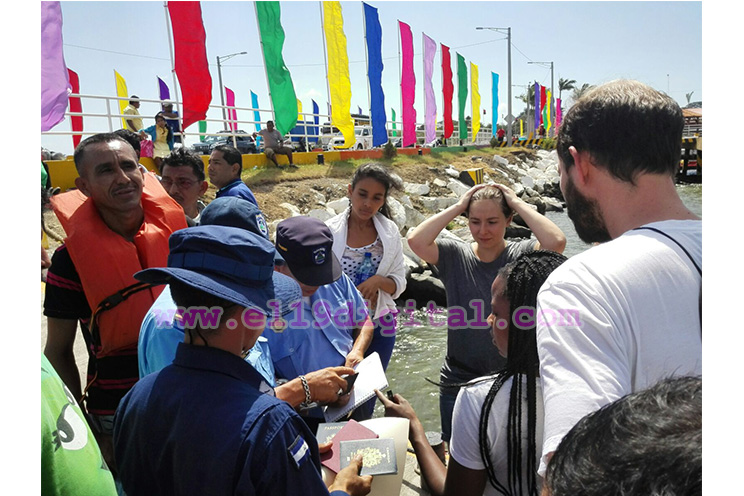 Detienen embarcación que transportaba a turistas sin autorización de zarpe en San Jorge