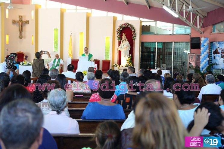 Padre Antonio Castro celebra 45 años de vida sacerdotal al lado del pueblo