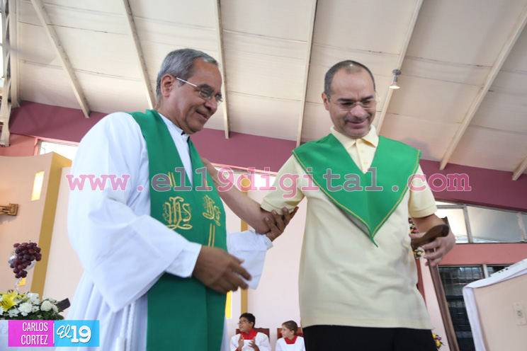 Padre Antonio Castro celebra 45 años de vida sacerdotal al lado del pueblo
