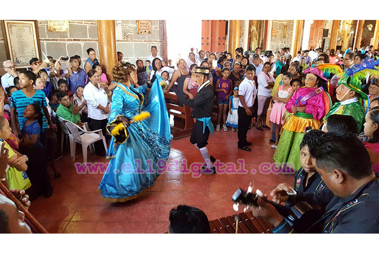 Diriomo celebra a su patrona la Virgen de Candelaria