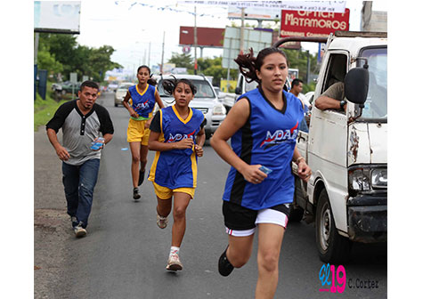 León gana maratón femenino del Movimiento Deportivo Alexis Argüello