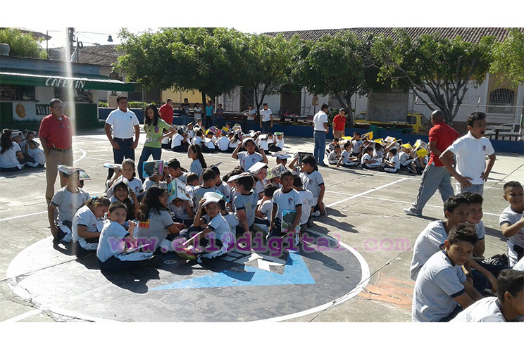 Activa participación de estudiantes en primer simulacro del año en León