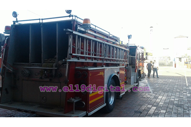 Bomberos voluntarios de León reciben nuevo camión