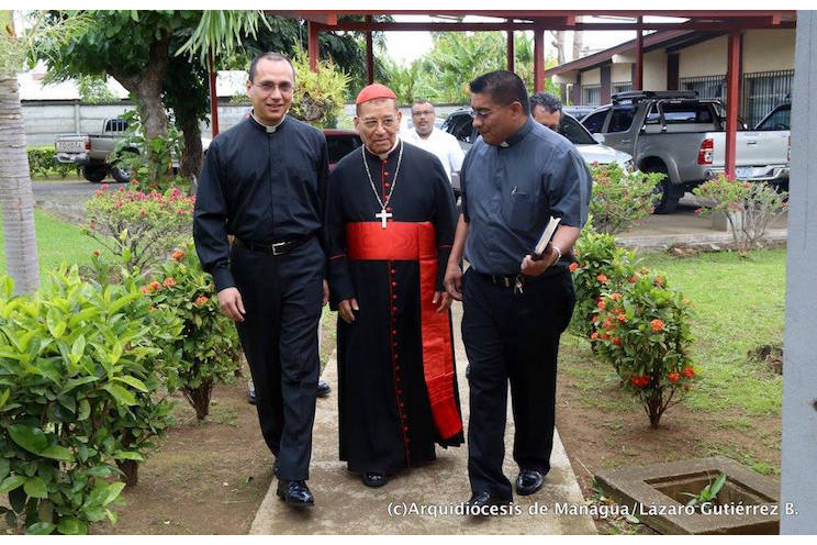 Cardenal Brenes celebra los 90 años de Su Eminencia el Cardenal Miguel