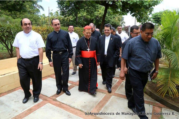 Cardenal Brenes celebra los 90 años de Su Eminencia el Cardenal Miguel