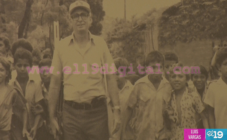 Fernando Cardenal, una vida de compromiso con Dios y el pueblo
