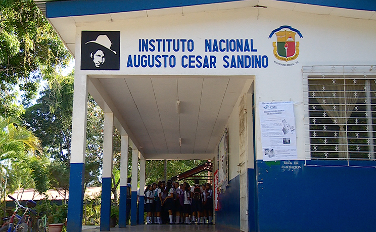 Con educación gratuita y de calidad se rinde homenaje al General Sandino