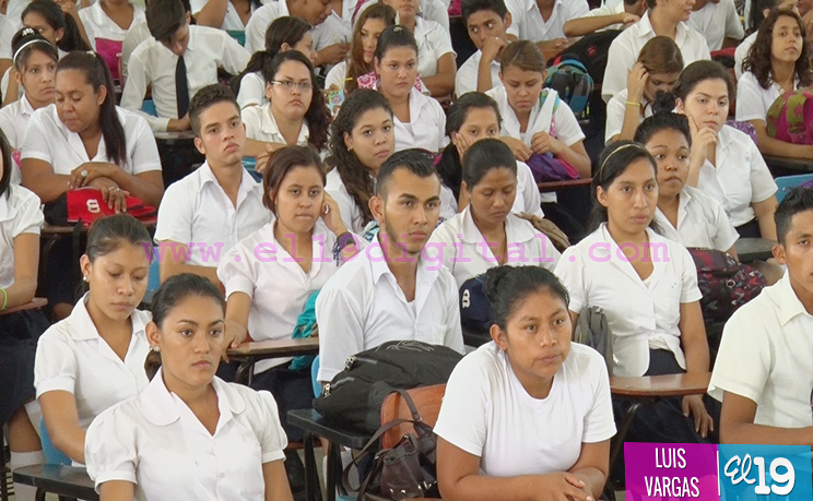 Inicia en la Escuela Normal primer congreso para evitar Bullying 