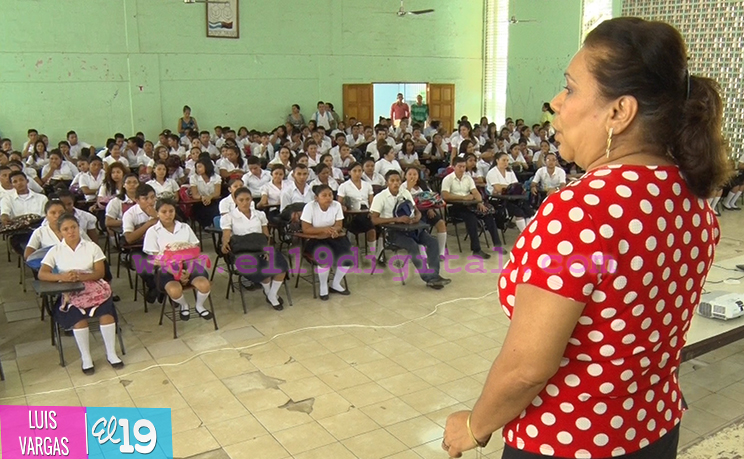 Inicia en la Escuela Normal primer congreso para evitar Bullying 