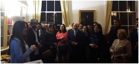 Diseñadoras nicaragüenses exponen sus creaciones en Londres