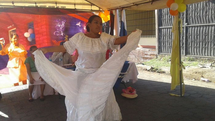 INVUR inaugura mejoramientos de viviendas en León
