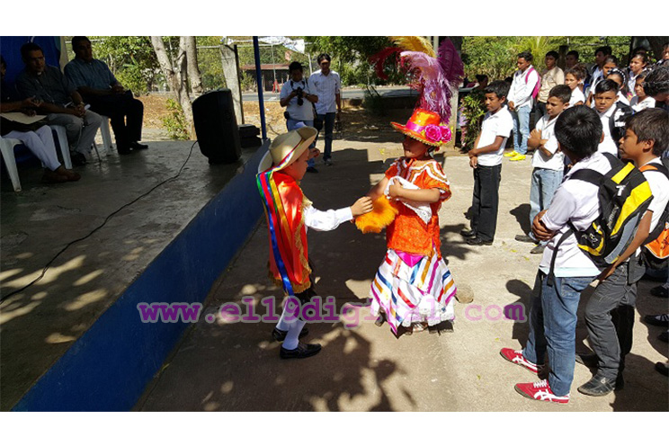 Inauguran ambientes escolares para ampliar el programa de secundaria a distancia en Diriomo