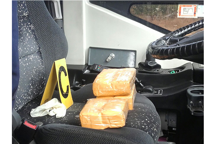 Decomisan en Rivas paquetes de dinero caleteados en bus con placa costarricense