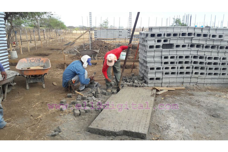 Alcaldía de Villa El Carmen y Gran Pacífica trabajan unidos en construcción de clínica Roberto Clemente 3