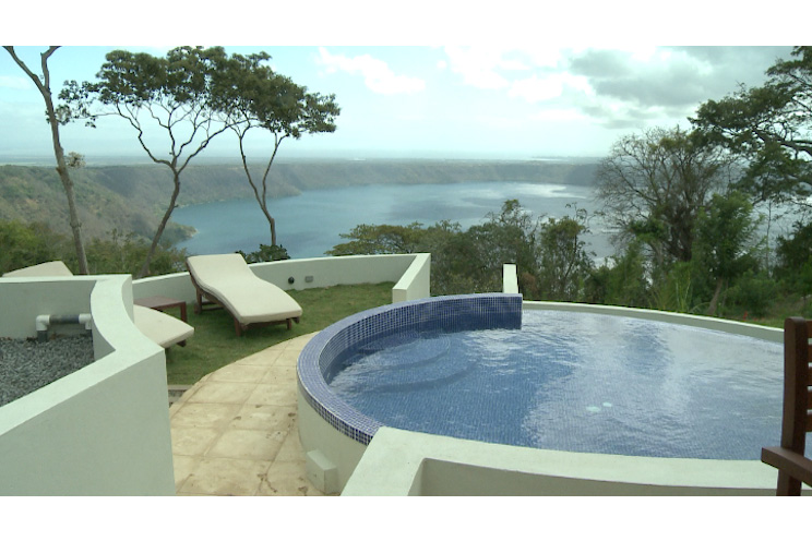 Lujoso hotel “Pacaya Lodge & Spa” abre sus puertas en la Laguna de Apoyo