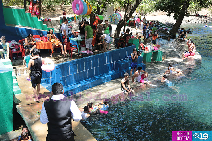 Familias disfrutan fin de semana en centros turísticos El Trapiche y Trapichito