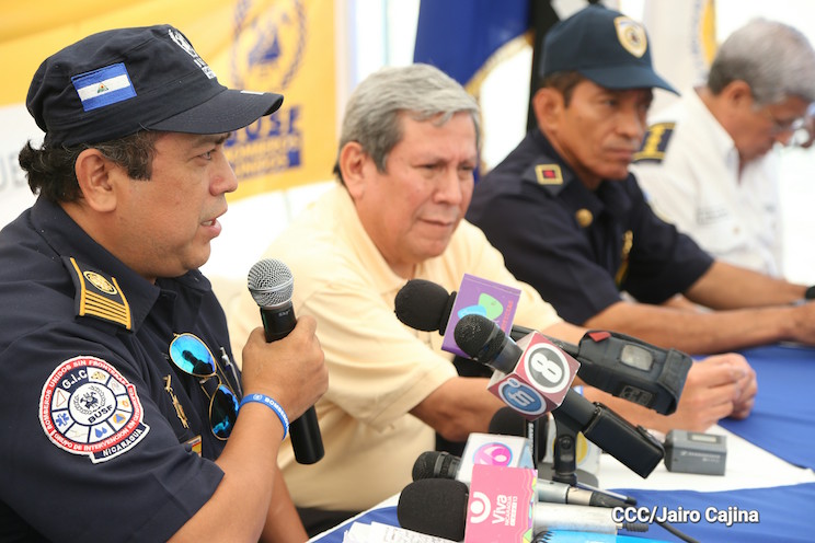 Sinapred recibe donativo de equipos hidráulicos por parte de Bomberos Unidos sin Frontera