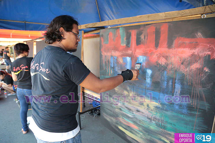 Jóvenes artistas recrean con tinta el imaginario de Darío