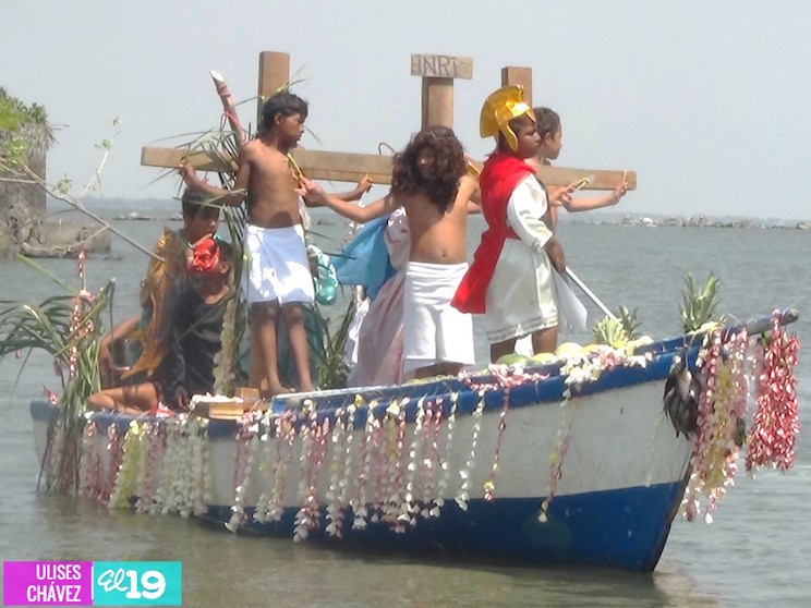 Viacrucis Acuático de Granada mantiene su originalidad
