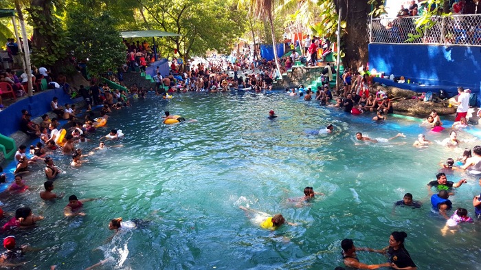 Ola de veraneantes inunda centros turísticos ‘El Trapiche’ y ‘El Trapichito’