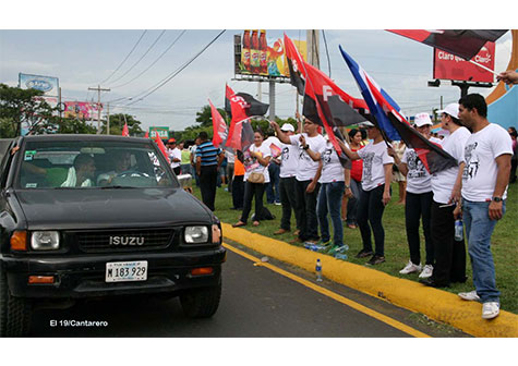 Capitalinos celebran Día de la Alegría con esperanza en el futuro